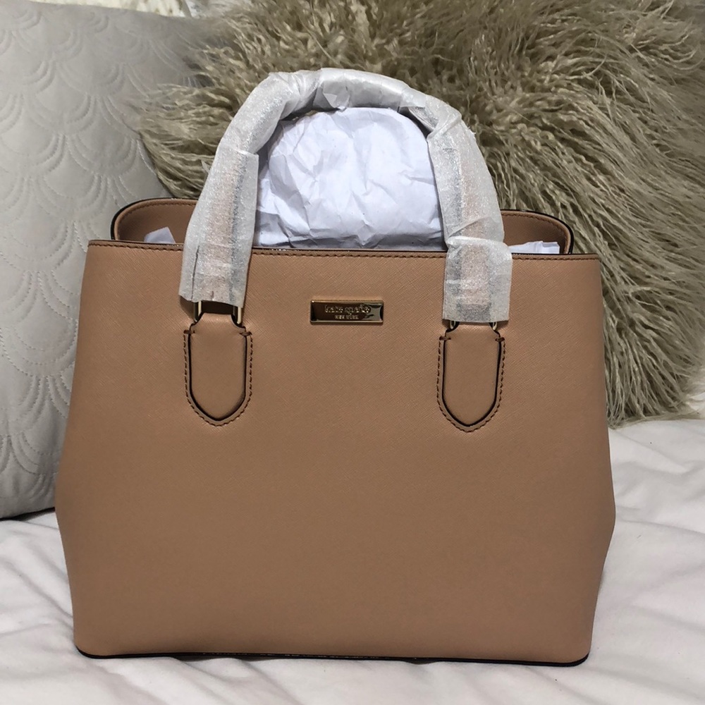 Kate Spade purse  ♠️